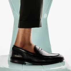 Flexible SolesBainvilleLoafer -Lightweight Shop bainville black 001 001 034 look part sq nt 1200x1200