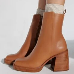 BenrubinAnkle Boot - Block Heel -Lightweight Shop benrubin brown 220 001 043 look part sq nt 1200x1200
