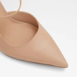 SaleBrunetteStrappy Pump 13 SaleBrunetteStrappy Pump -Lightweight Shop brunette beige 270 001 043 alt4 sq nt 1200x1200