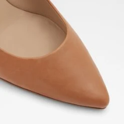 Final Sale - The Item Cannot Be ReturnedCoronitiflexPump - Stiletto Heel -Lightweight Shop coronitiflex brown 220 001 043 alt4 sq nt 1200x1200