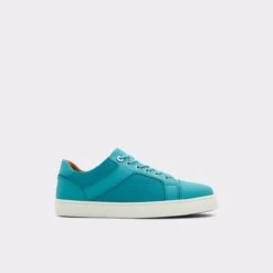 &New NewCrossfieldLow Top Sneaker - Cup Sole