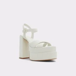 SaleGisellStrappy Heeled Sandal - Platform 9 SaleGisellStrappy Heeled Sandal - Platform -Lightweight Shop gisell white 121 001 043 alt3 sq gy 2000x2000