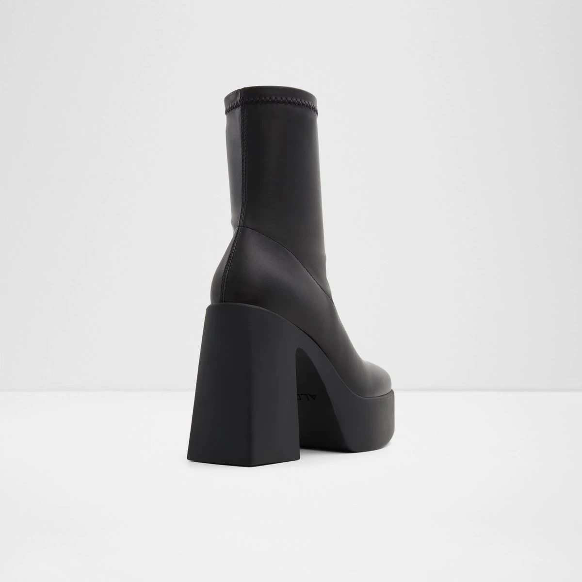 LightweightGrandstepChelsea Boot - Block Heel 2 LightweightGrandstepChelsea Boot - Block Heel - Image 2