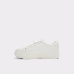 LightweightGwiriLow Top Sneaker - Cup Sole -Lightweight Shop gwiri white 100 002 029 alt2 sq gy 2000x2000