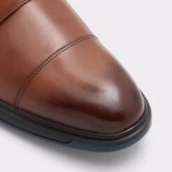 SaleHiggins-wMonkstrap Loafer -Lightweight Shop higgins w brown 220 001 043 alt4 sq gy 2000x2000