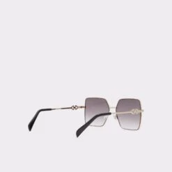 JadanOversized Sunglasses -Lightweight Shop jadan gold 710 alt2 sq gy 2000x2000