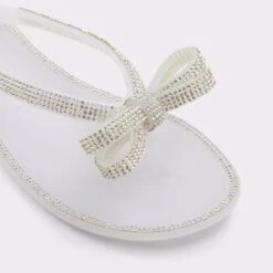 &New NewKediracienFlip Flop -Lightweight Shop kediracien white 100 002 016 alt4 sq gy 2000x2000