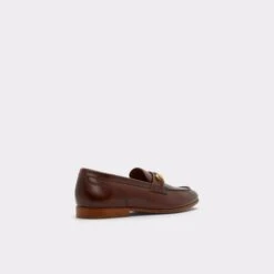 LeopoldLoafer -Lightweight Shop leopold brown 220 001 043 alt1 sq gy 2000x2000