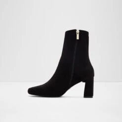 Flexible SolesMarcellaChelsea Boot - Block Heel -Lightweight Shop marcella black 008 003 046 alt2 sq nt 1200x1200