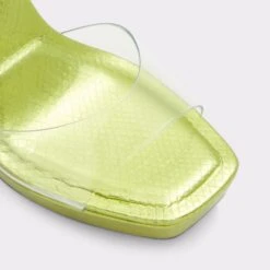 MedusaStrappy Heeled Sandal - Platform -Lightweight Shop medusa green 310 001 029 alt4 sq gy 2000x2000