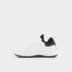 Pillow WalkMidwavespecLow Top Sneaker - Jogger Sole -Lightweight Shop midwavespec white 100 002 029 alt2 sq gy 2000x2000