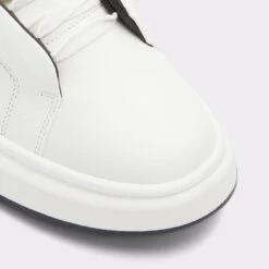 Pillow WalkMidwavespecLow Top Sneaker - Jogger Sole -Lightweight Shop midwavespec white 100 002 029 alt4 sq gy 2000x2000
