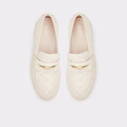 Final Sale - The Item Cannot Be ReturnedMoxyLoafer - Lug Sole -Lightweight Shop moxy pink 680 001 043 alt5 sq gy 2000x2000