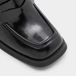 NailaHeeled Loafer - Block Heel -Lightweight Shop naila black 001 001 042 alt4 sq gy 2000x2000