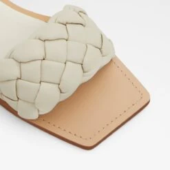 &New NewPoetsSlide Sandal -Lightweight Shop poets white 110 002 043 alt4 sq nt 1200x1200