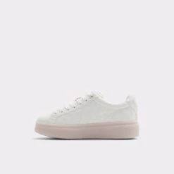 PuffloveLow Top Sneaker - Flatform -Lightweight Shop pufflove pink 690 002 039 alt2 sq gy 2000x2000
