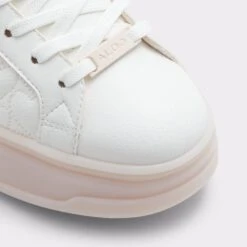 PuffloveLow Top Sneaker - Flatform -Lightweight Shop pufflove pink 690 002 039 alt4 sq gy 2000x2000