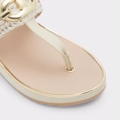 &New NewSeareneFlip Flop -Lightweight Shop searene beige 271 003 003 alt4 sq gy 2000x2000