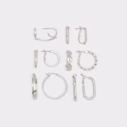 Final Sale - The Item Cannot Be ReturnedSilvercrewHoop Earrings